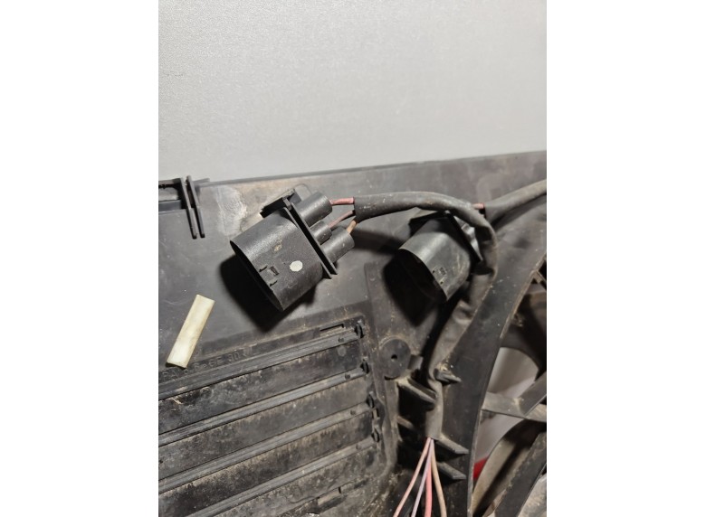 Вентилятор радиатора к Вентилятор радиатора к Volkswagen Touareg 2005 г. Touareg