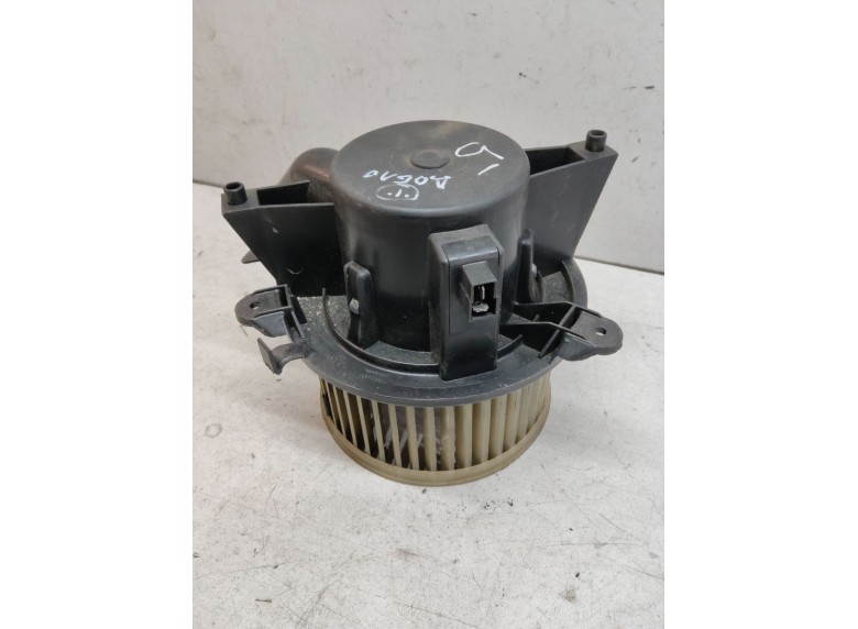 Моторчик печки к Моторчик печки к Fiat Doblo 2005 г. Doblo