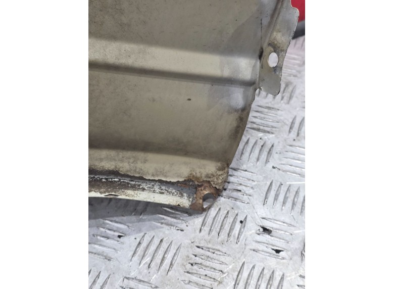 Крыло переднее правое к Крыло переднее правое к Volkswagen LT 2001 г. LT