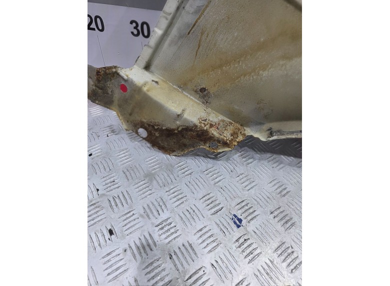 Крыло переднее правое к Крыло переднее правое к Volkswagen LT 2001 г. LT