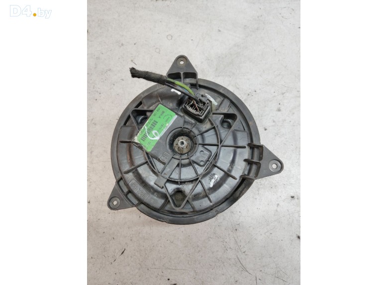 Моторчик печки к Ford Mondeo 2001 г.