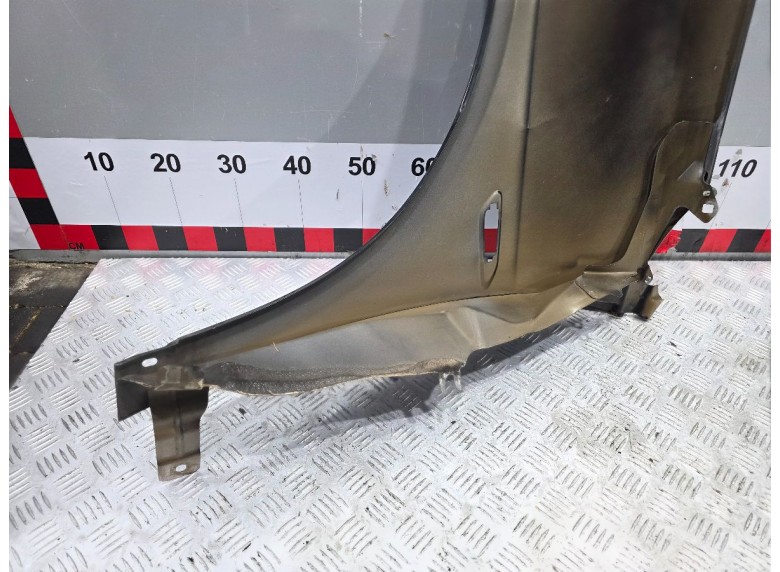 Крыло переднее правое к Крыло переднее правое к Lancia Delta 2009 г. Delta