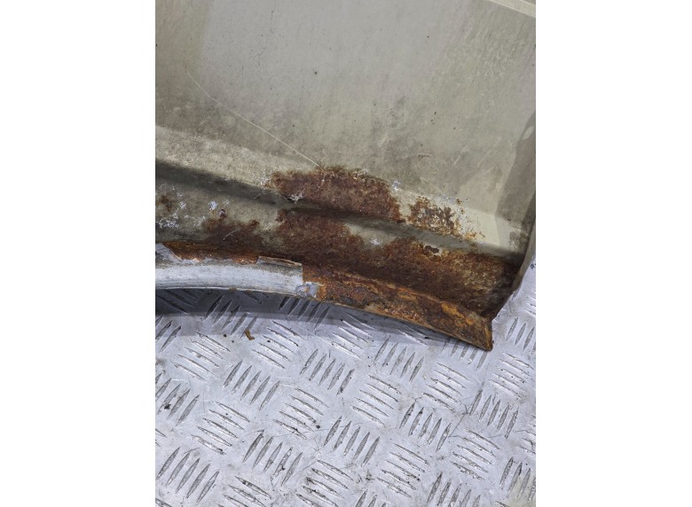 Крыло переднее правое к Крыло переднее правое к Volkswagen Transporter 1998 г. Transporter