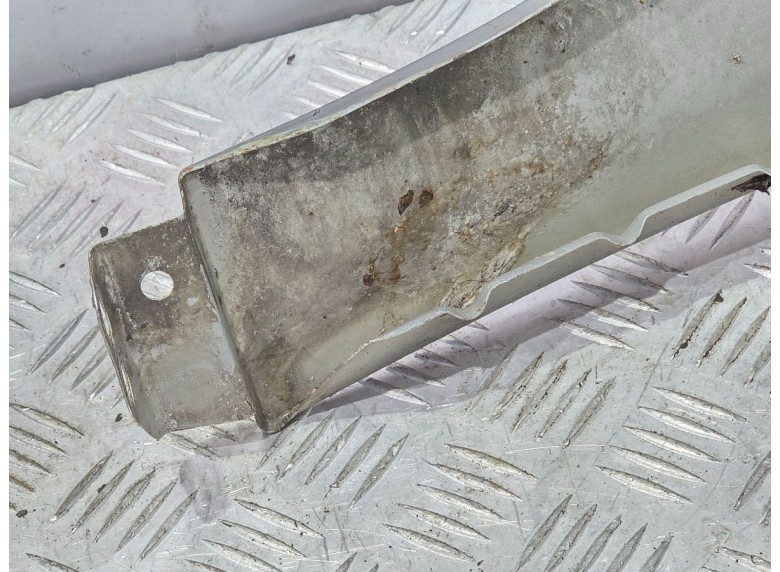 Крыло переднее правое к Крыло переднее правое к Volkswagen Passat 2007 г. Passat