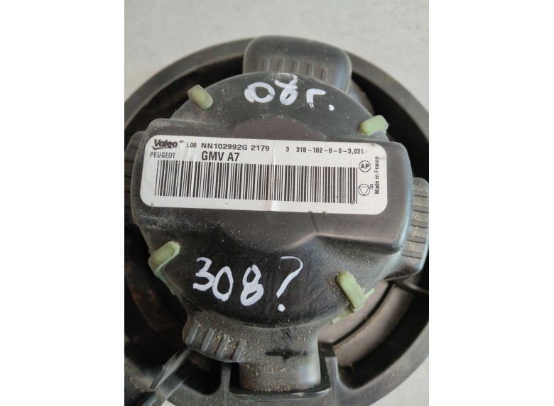 Моторчик печки к Моторчик печки к Peugeot 207 2008 г. 207
