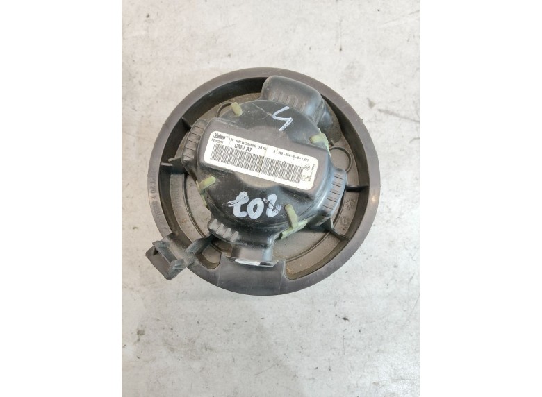 Моторчик печки к Peugeot 207