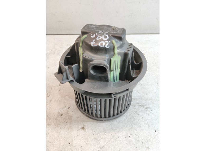 Моторчик печки к Моторчик печки к Peugeot 207 2008 г. 207