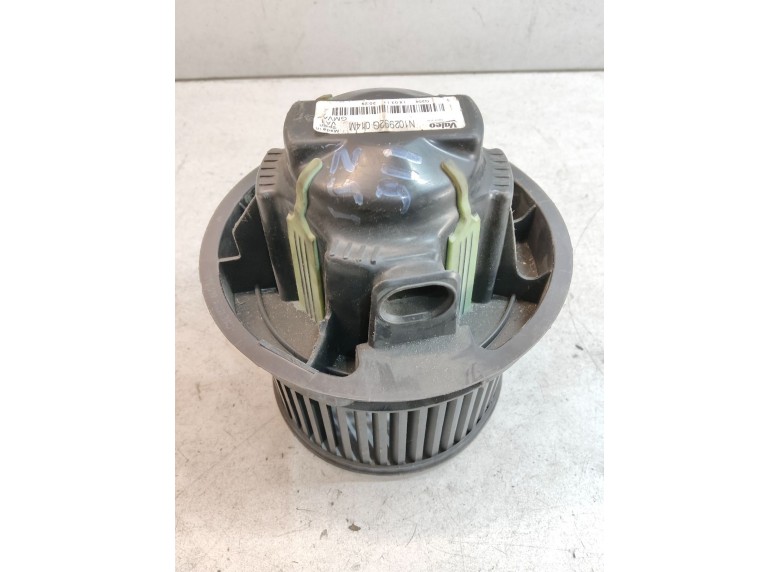 Моторчик печки к Моторчик печки к Peugeot 207 2011 г. 207