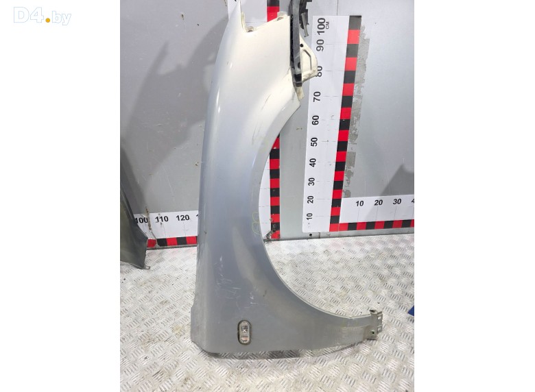 Крыло переднее правое к Volkswagen Passat 1998 г.