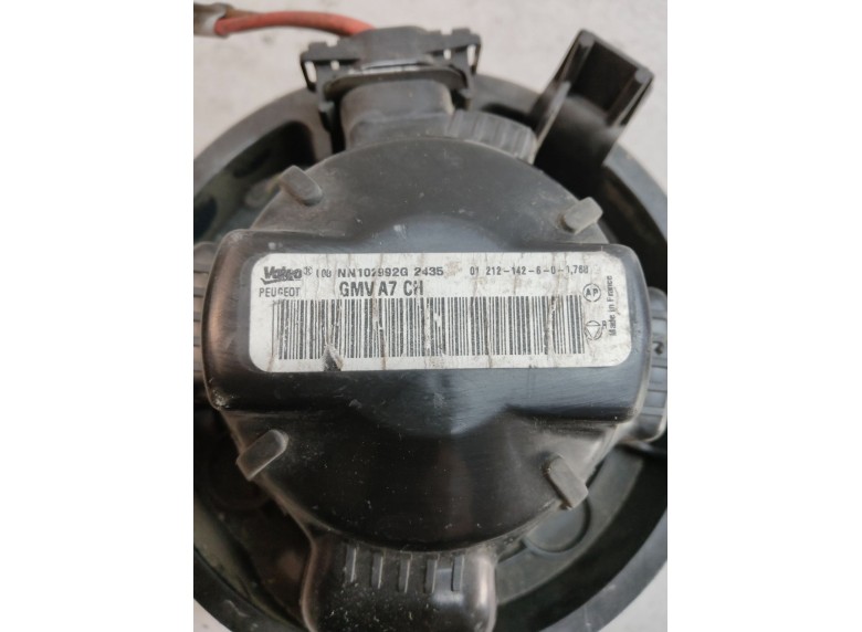 Моторчик печки к Моторчик печки к Peugeot 207 2011 г. 207