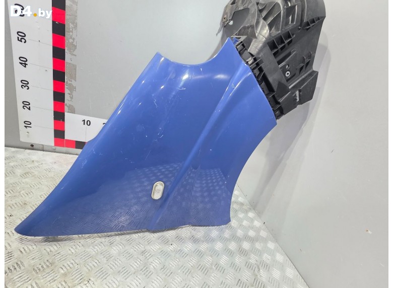 Крыло переднее правое к Opel Vivaro 2007 г.