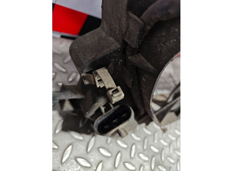 Вентилятор радиатора к Вентилятор радиатора к Opel Zafira 2002 г. Zafira