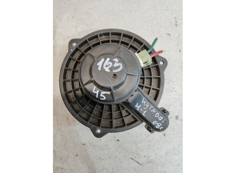 Моторчик печки к Hyundai H1