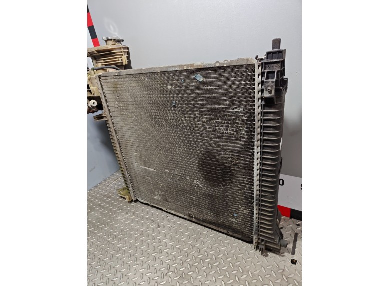 Радиатор (основной) к Радиатор (основной) к Mercedes VitoW638 2000 г. Vito W638