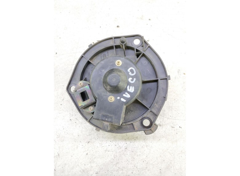 Моторчик печки к Iveco Daily