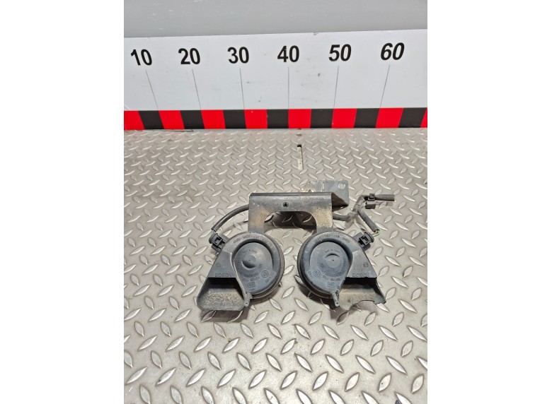 Сигнал (клаксон) к Audi A6