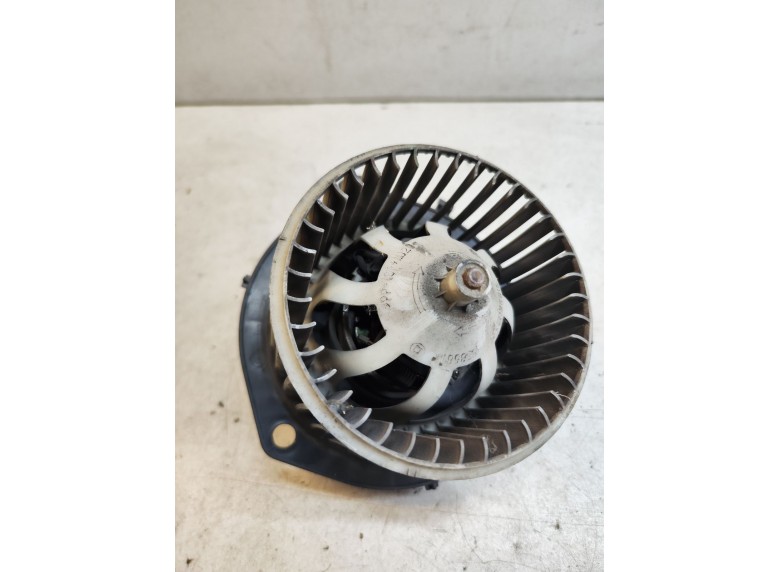 Моторчик печки к Моторчик печки к Iveco Daily 2000 г. Daily