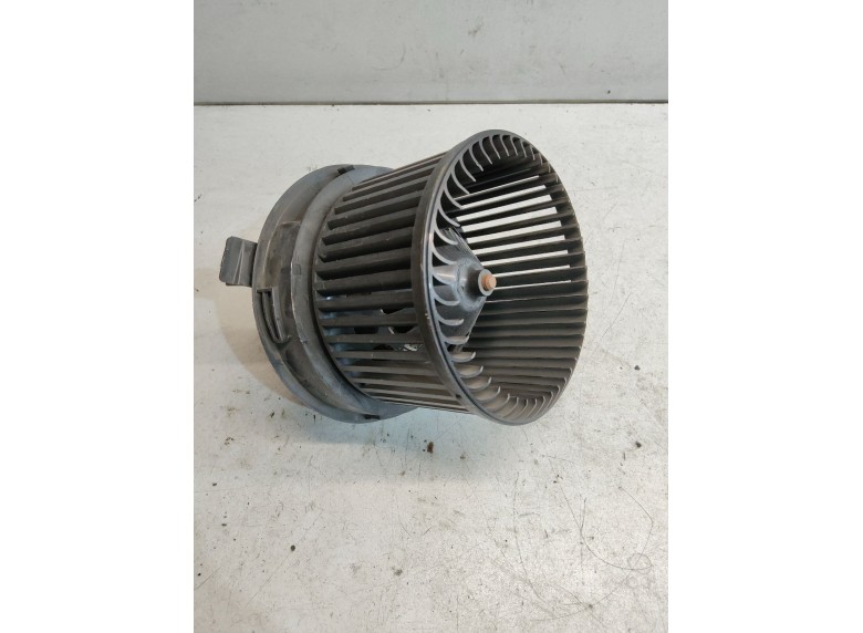 Моторчик печки к Моторчик печки к Peugeot 207 2008 г. 207