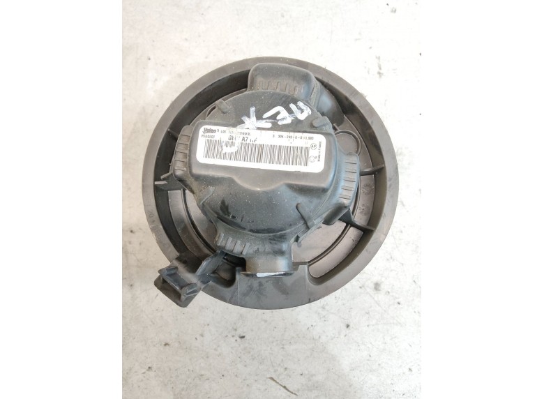 Моторчик печки к Peugeot 207