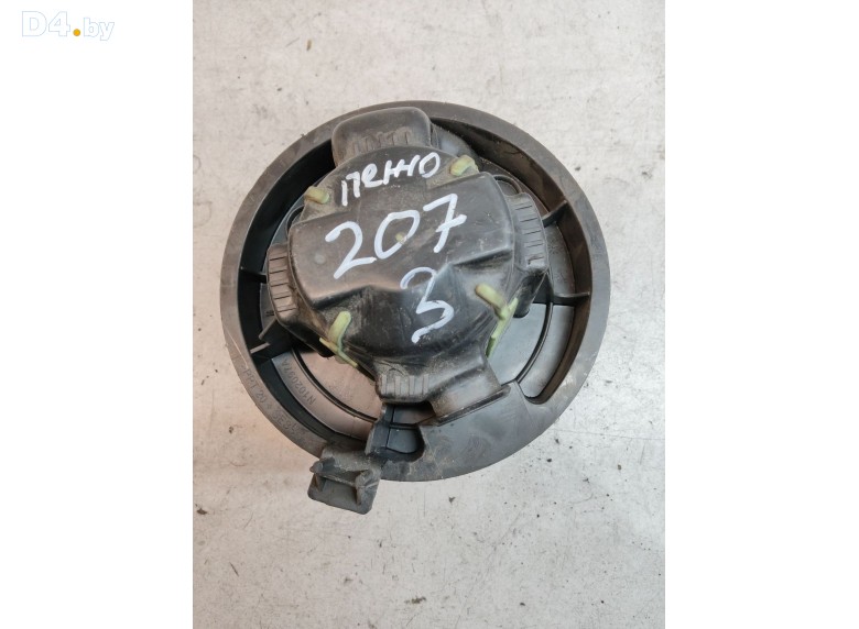 Моторчик печки к Peugeot 207 2006 г.
