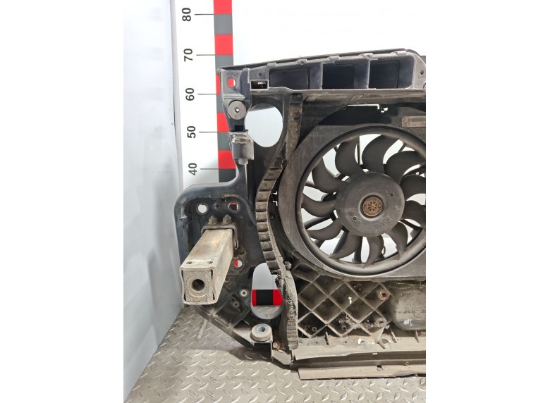 Передняя панель крепления облицовки (телевизор) к Передняя панель крепления облицовки (телевизор) к Audi A6 2007 г. A6