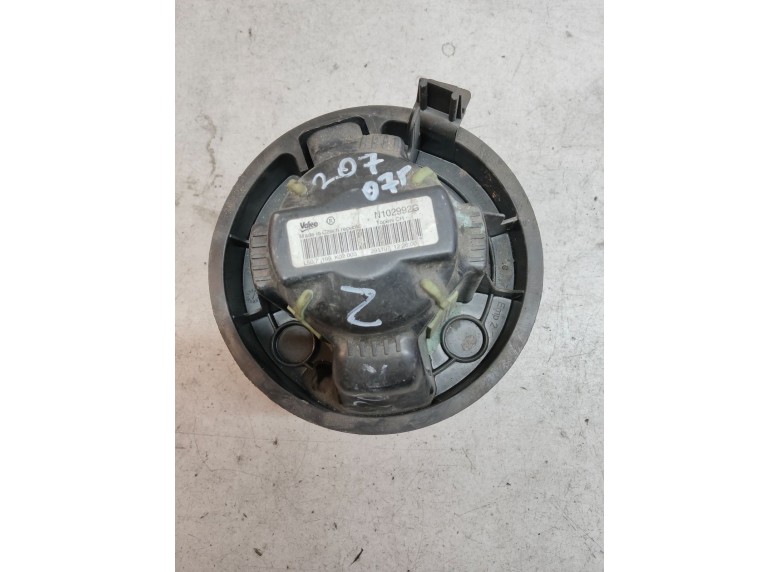 Моторчик печки к Peugeot 207