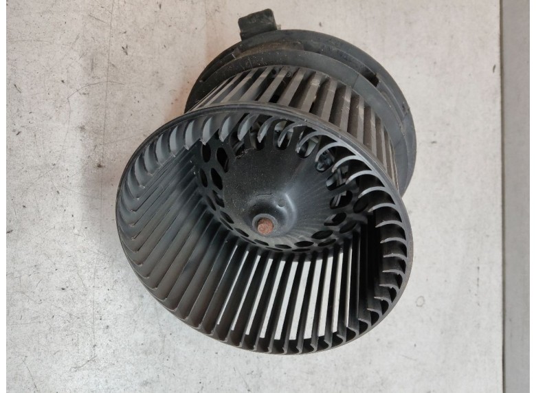 Моторчик печки к Моторчик печки к Peugeot 207 2007 г. 207