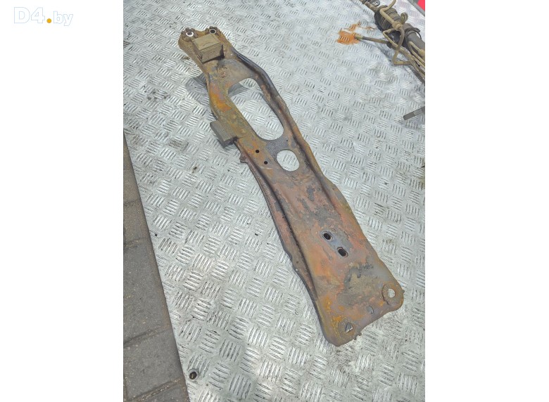 Балка подвески передняя (подрамник) к Mazda 626 1998 г.