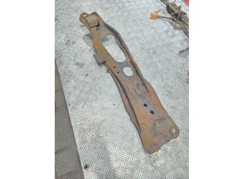 Балка подвески передняя (подрамник) к Mazda 626