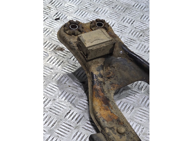 Балка подвески передняя (подрамник) к Балка подвески передняя (подрамник) к Mazda 626 1998 г. 626