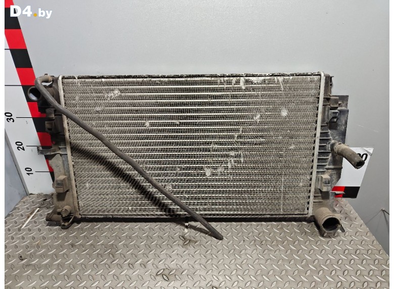 Радиатор (основной) к Volkswagen Crafter 2007 г.