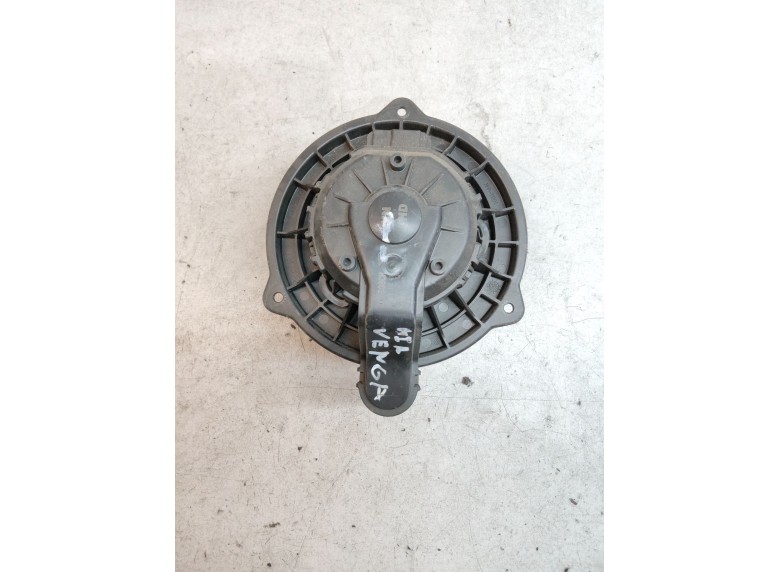 Моторчик печки к Kia Venga