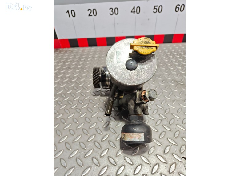 Насос гидроусилителя руля к Mazda 626 1999 г.