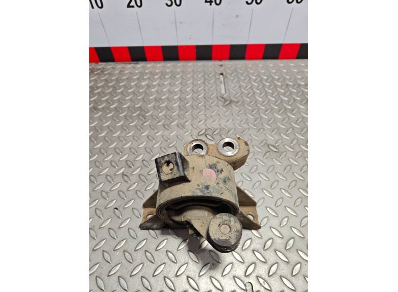 Подушка крепления двигателя к Подушка крепления двигателя к Mazda 626 1999 г. 626