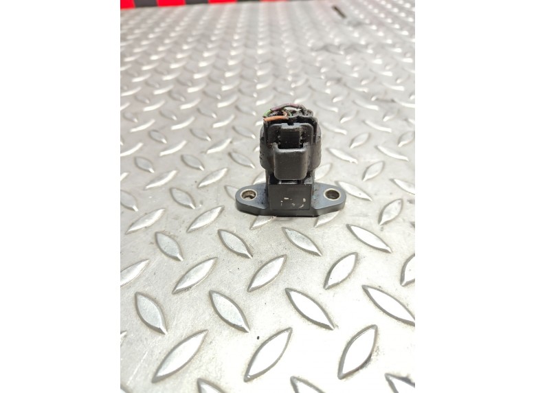 Клапан электромагнитный к Mazda 626