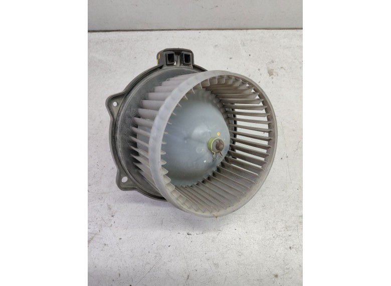 Моторчик печки к Моторчик печки к Chevrolet Nubira 2007 г. Nubira