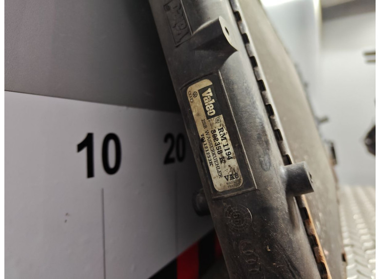 Радиатор (основной) к Радиатор (основной) к Volkswagen Transporter 1997 г. Transporter