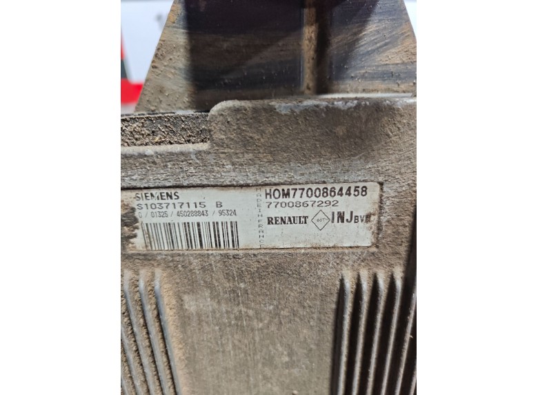 Блок управления двигателем к Блок управления двигателем к Renault Laguna 1997 г. Laguna