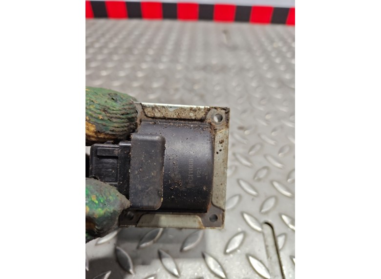 Катушка зажигания к Катушка зажигания к Renault Laguna 1997 г. Laguna