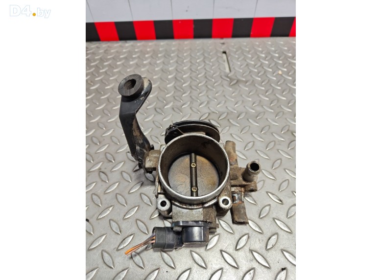 Заслонка дроссельная к Renault Laguna 1997 г.