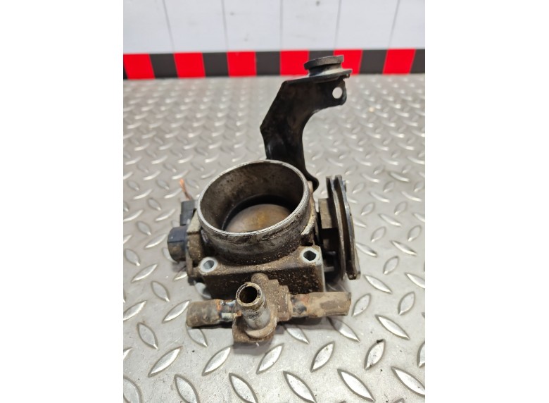 Заслонка дроссельная к Заслонка дроссельная к Renault Laguna 1997 г. Laguna