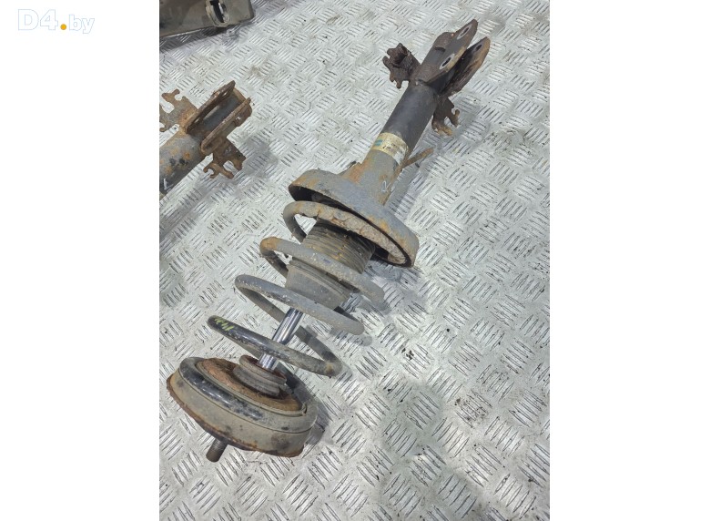 Амортизатор передний к Opel Omega 2002 г.