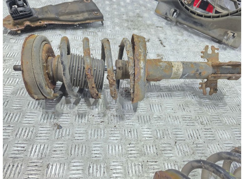 Амортизатор передний к Opel Omega