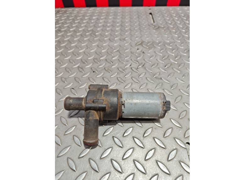 Насос антифриза дополнительный к Насос антифриза дополнительный к Opel Omega 2000 г. Omega