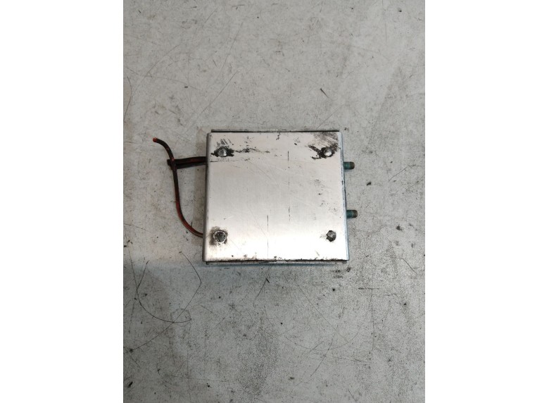 Блок управления вентилятором радиатора к Блок управления вентилятором радиатора к Audi A4 1998 г. A4