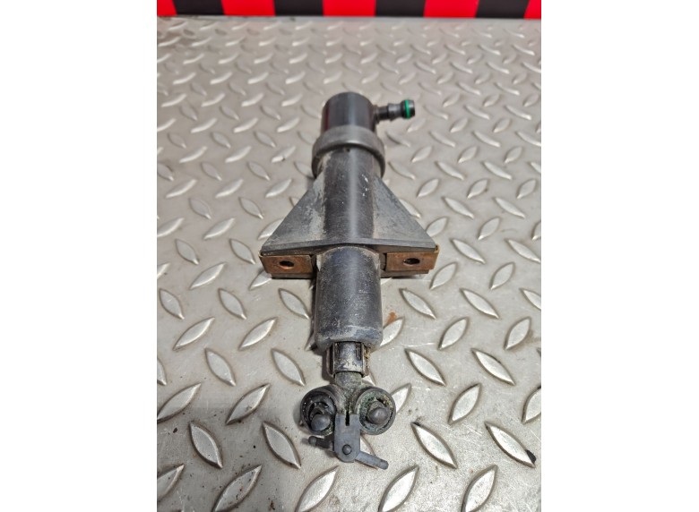 Форсунка омывателя фар к Форсунка омывателя фар к Mercedes VitoW639 2007 г. Vito W639