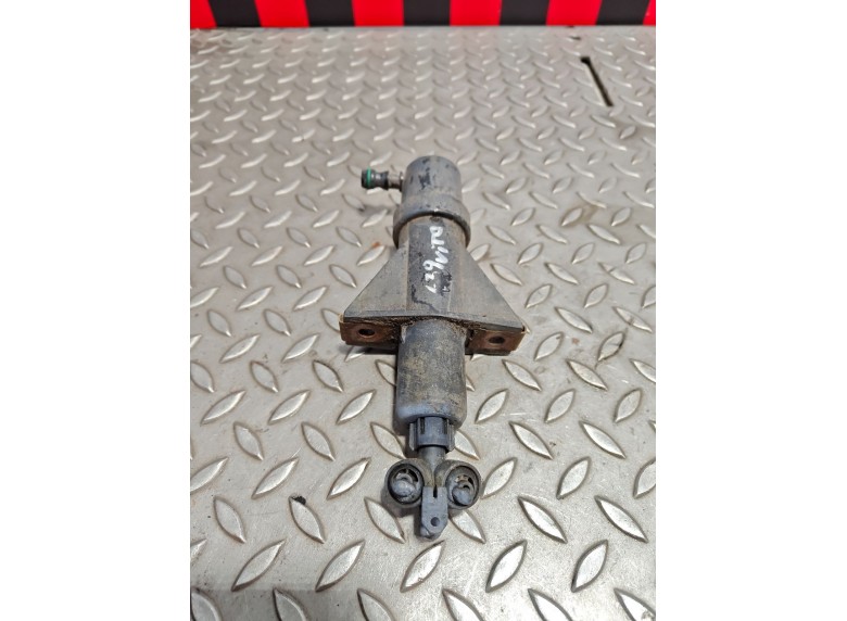 Форсунка омывателя фар к Форсунка омывателя фар к Mercedes VitoW639 2007 г. Vito W639