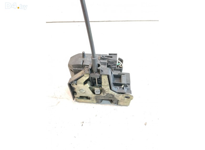 Замок двери передней левой к Renault Scenic 2002 г.