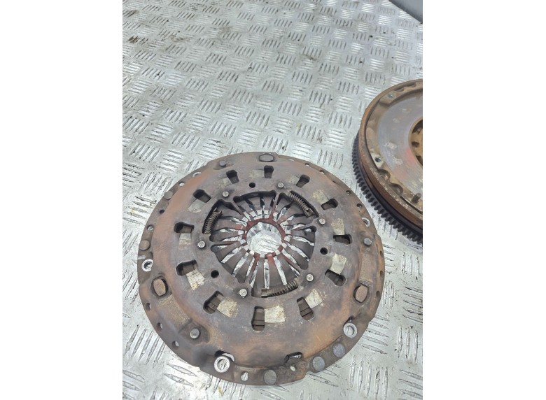 Комплект сцепления к Комплект сцепления к Opel Omega 2002 г. Omega