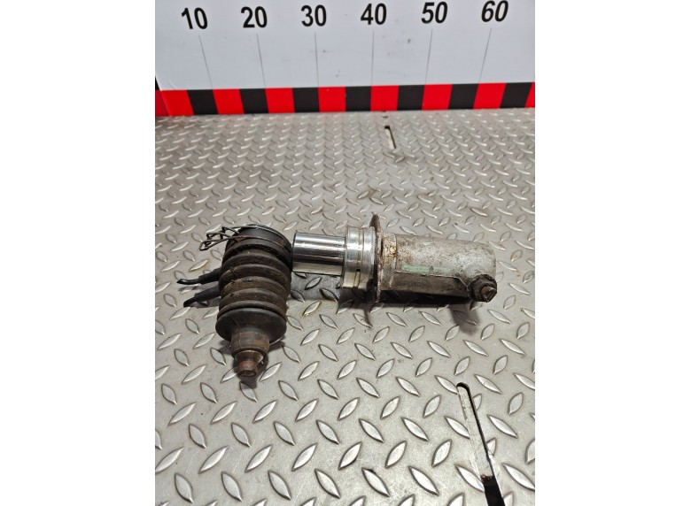 Гидроцилиндр задний к Гидроцилиндр задний к Citroen C5 2004 г. C5